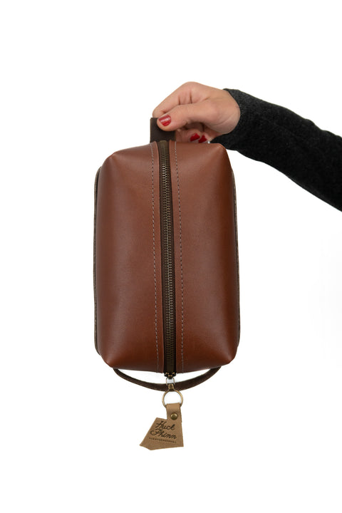 Toiletry Kit No. 01