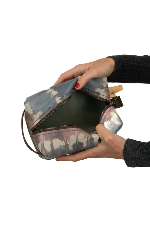 Toiletry Kit No. 02