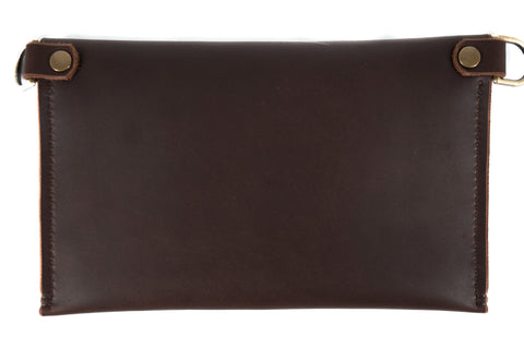 Essential Clutch No. 07