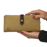 Tumalo Clutch No. 05