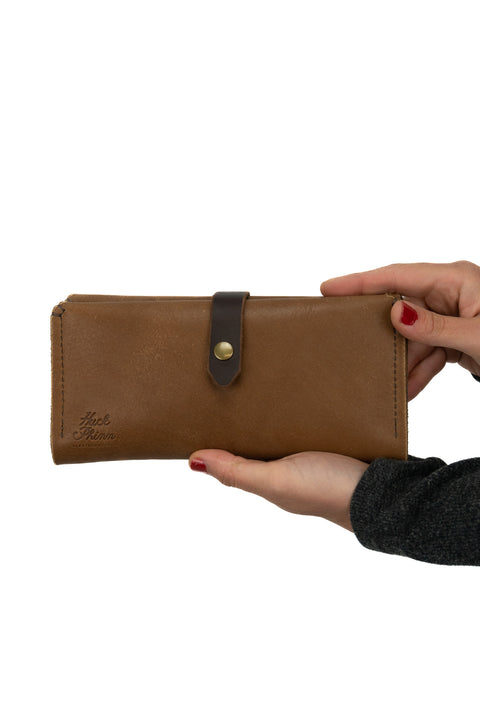 Tumalo Clutch No. 06