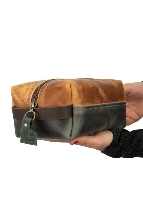 Toiletry Kit No. 06
